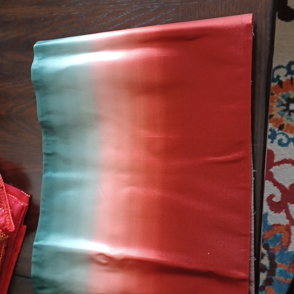 Japanese Table Runner - Picture 2 of 4